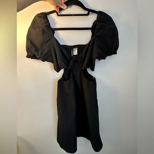 H&M Divided- Cut Out Dress.ONLY WORN ONCE! IN PERFECT CONDITION! Size small